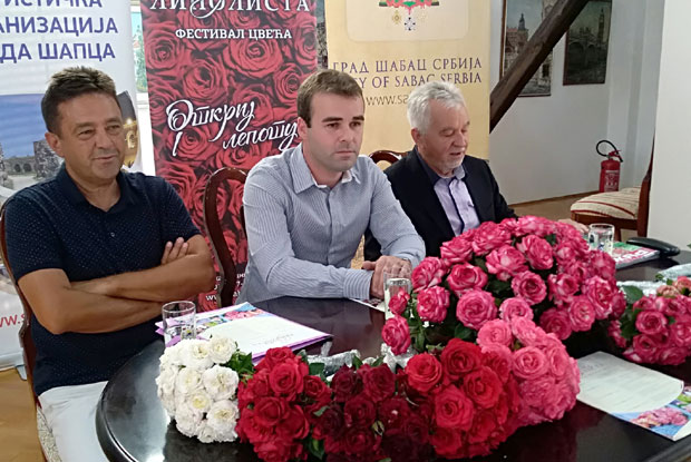 Липолист: Руже спремне за сајамске госте